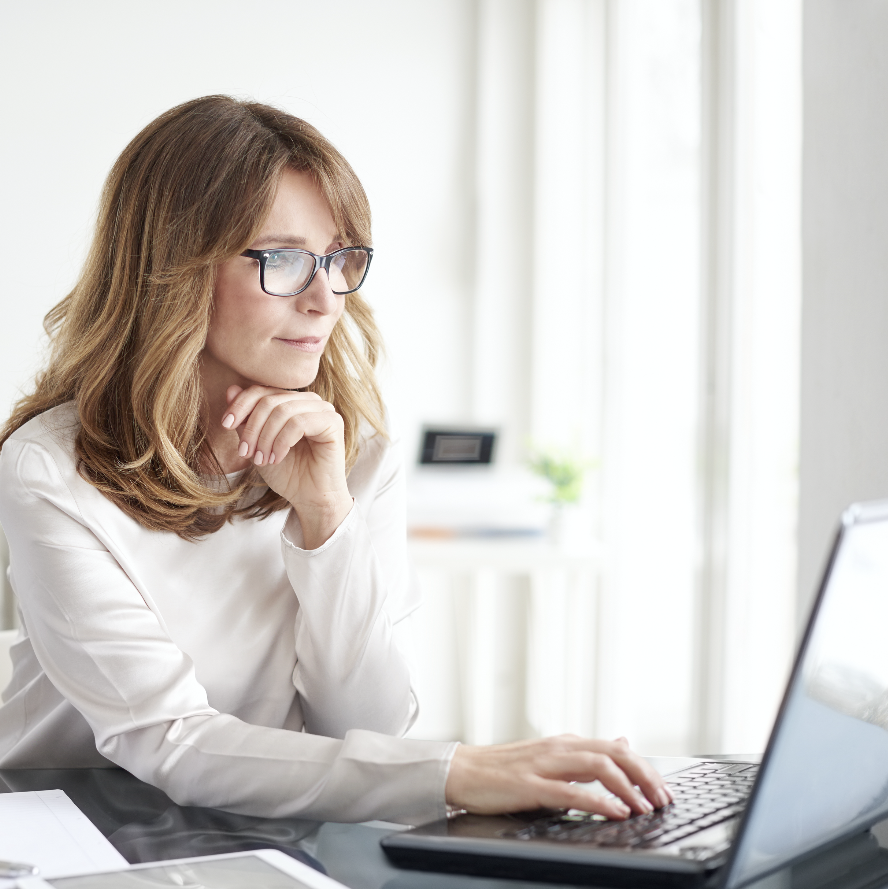 Social media skills highly sought after for spa management jobs