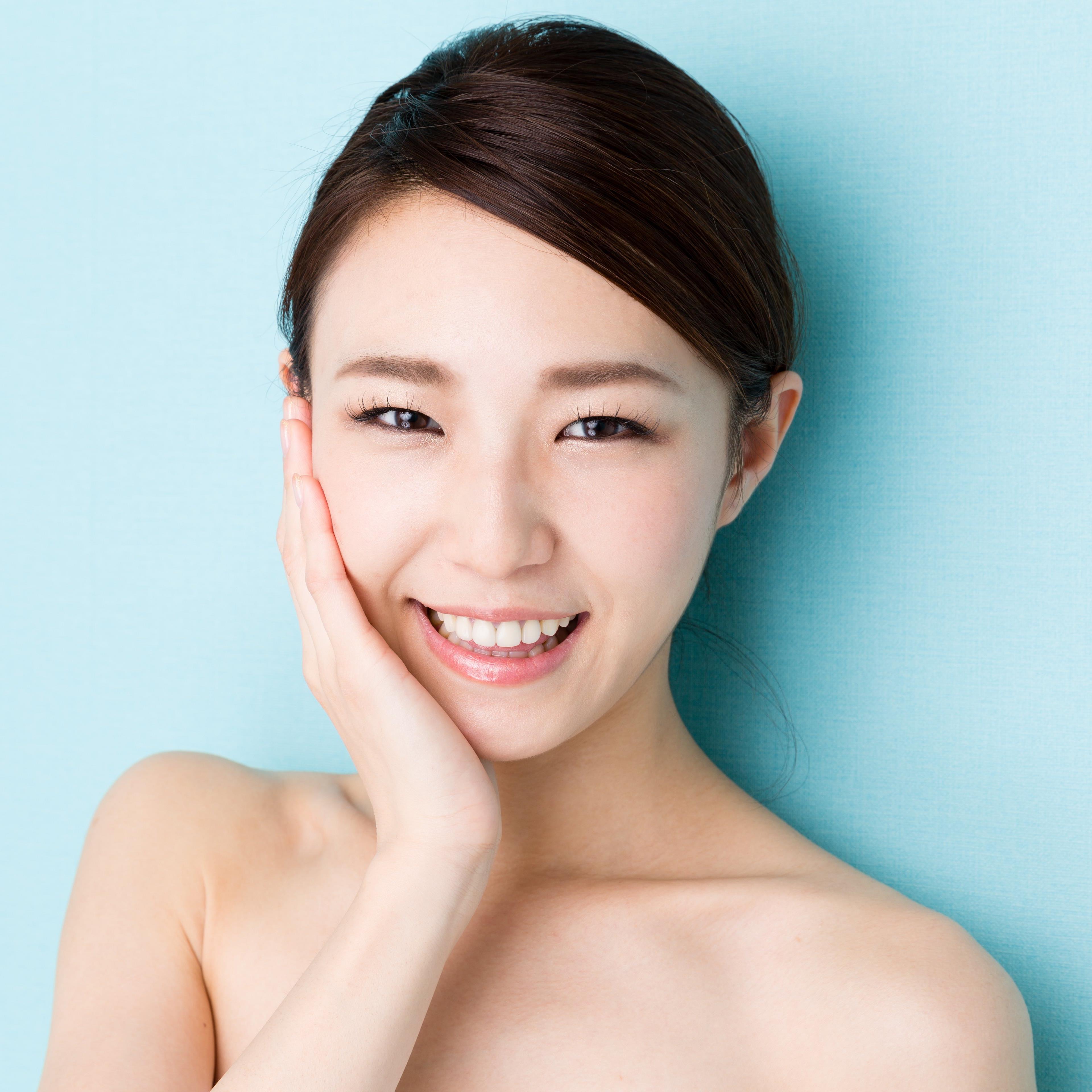 Make-up sales decline as Brits embrace K-Beauty “glass skin” trend 