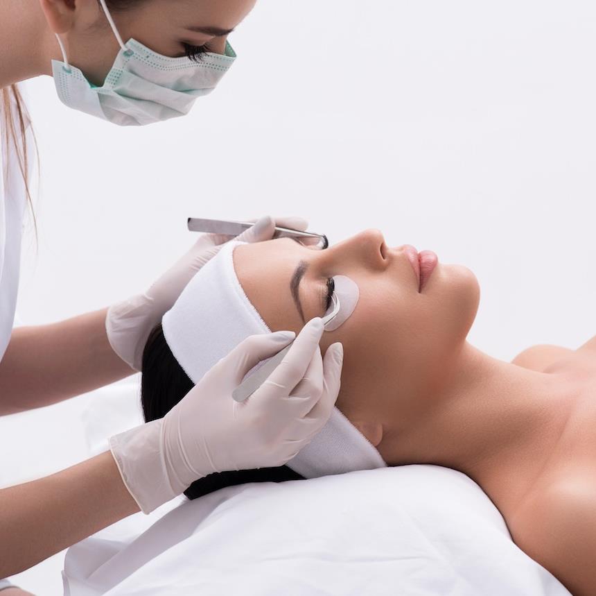 How to make your lash extension business standout