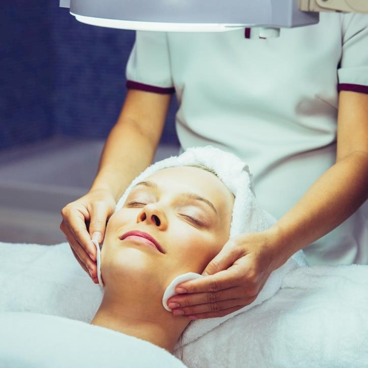 #FaceValue: help us show Government the value of beauty treatments on the face 