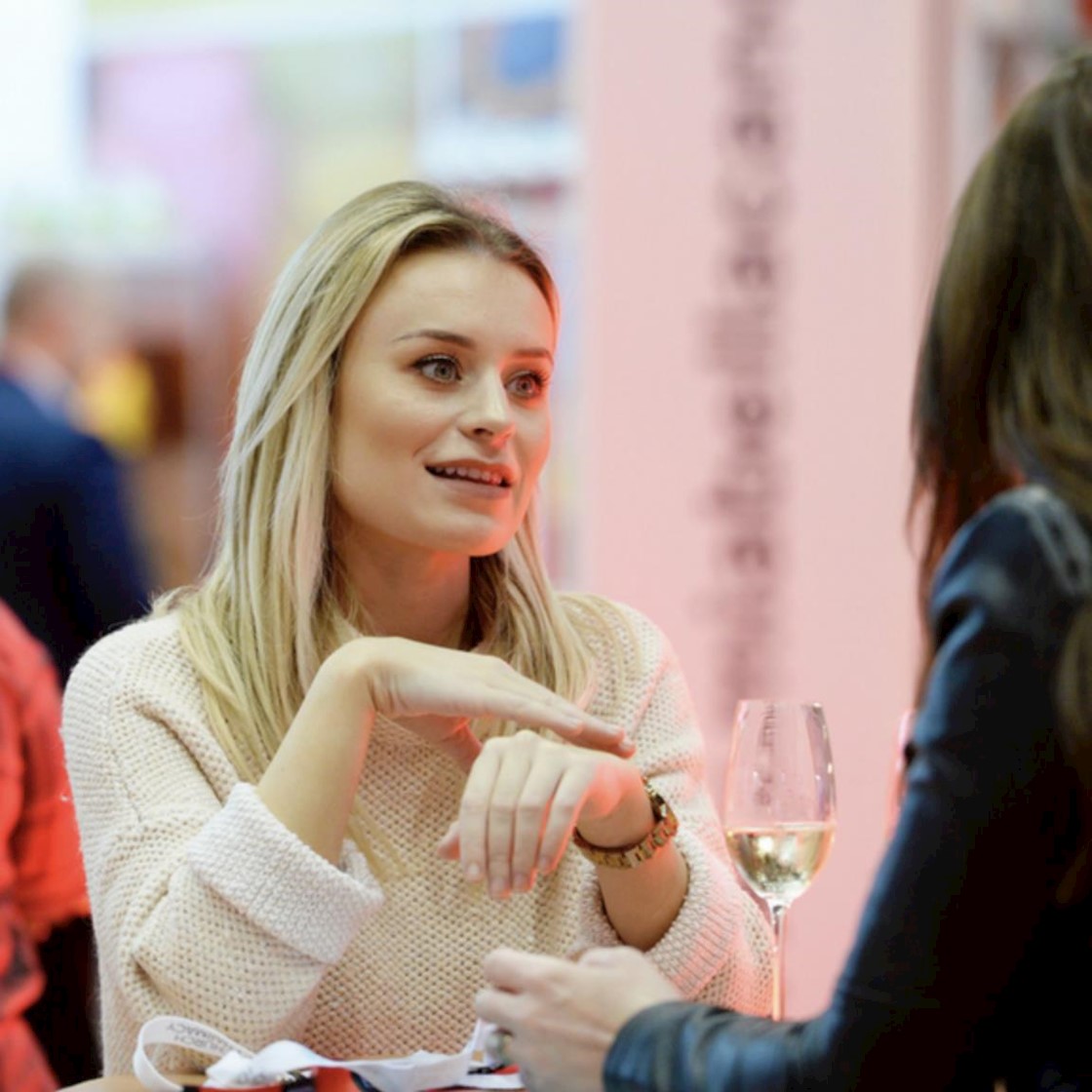 Come with your team and colleagues to Professional Beauty North 