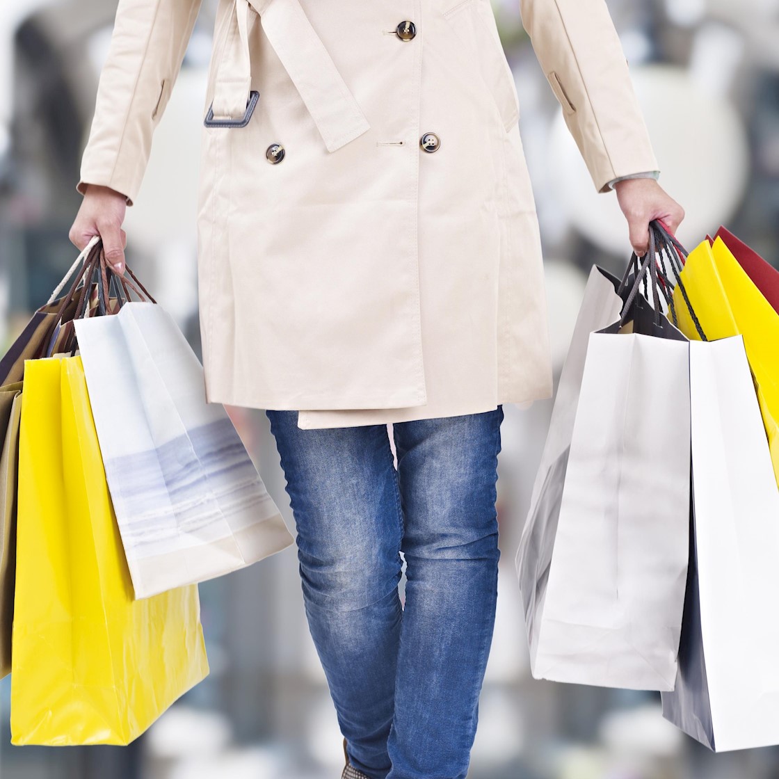 UK beauty consumers still favour in-person vs online shopping