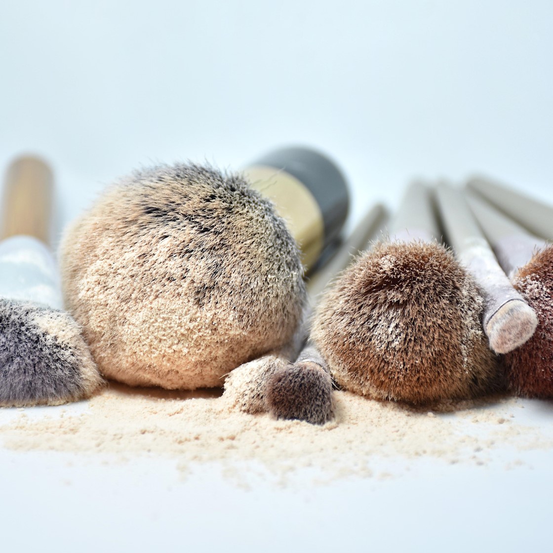 Your make-up brushes are dirtier than your mobile phone