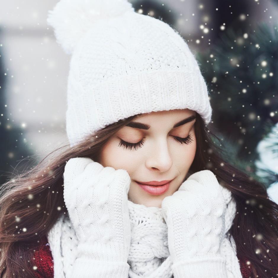 How to advise clients to switch up their skincare routine for winter