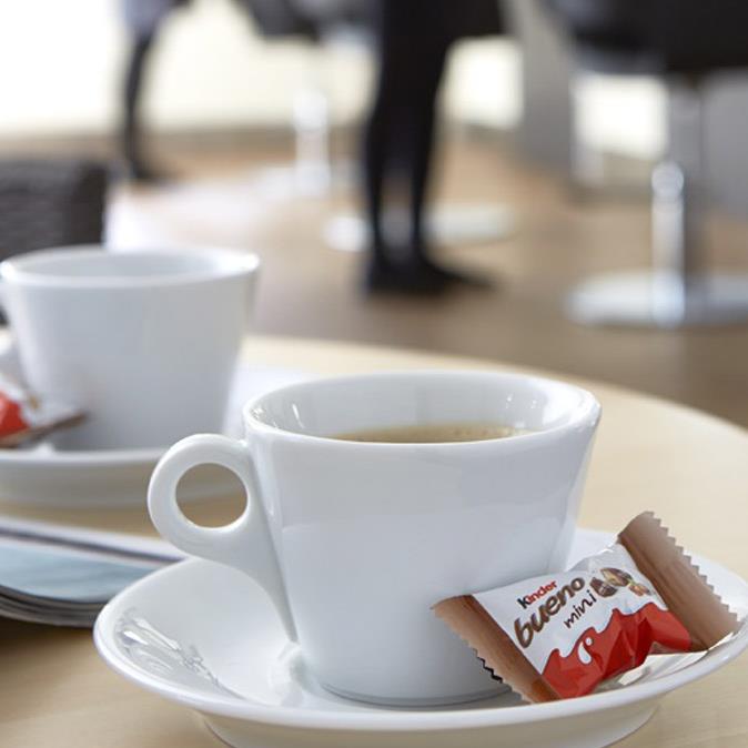 Kinder Bueno launches minis for beauty salons and spas 