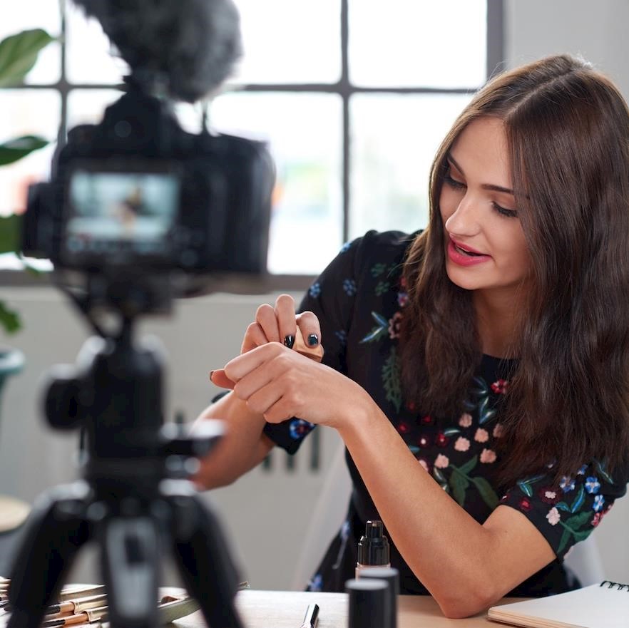 ASA bans Instagram influencers' tanning ads for using "misleading" filters