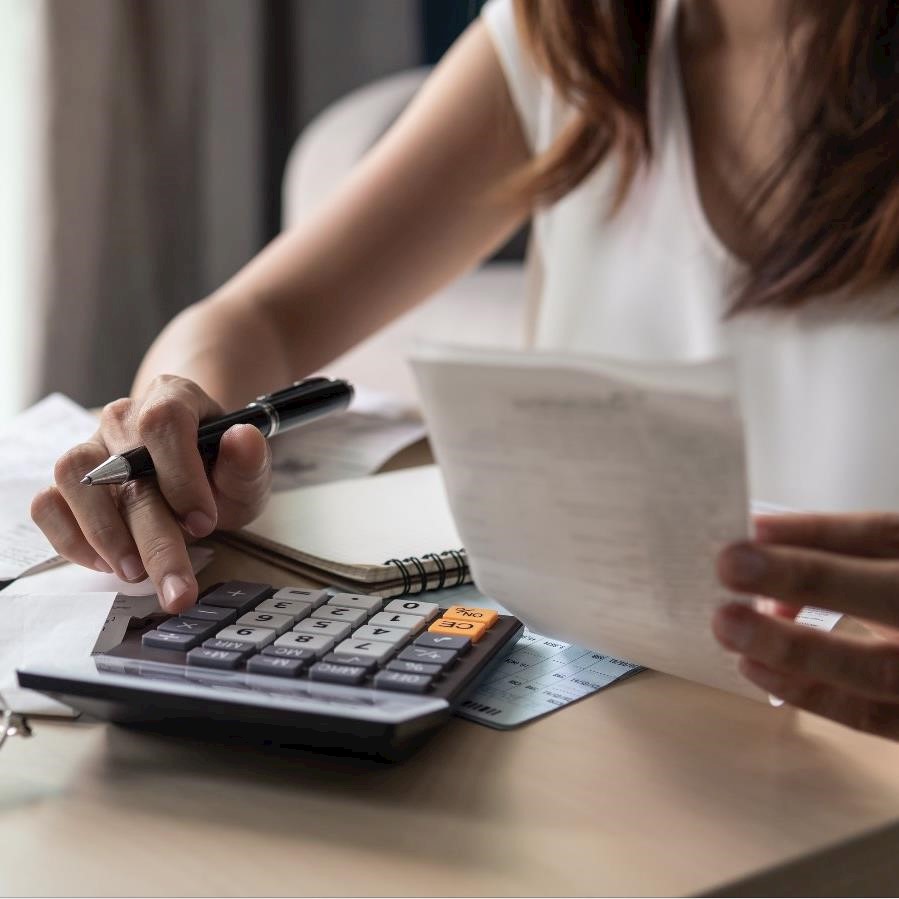 What business expenses can I claim as a sole trader or limited company?