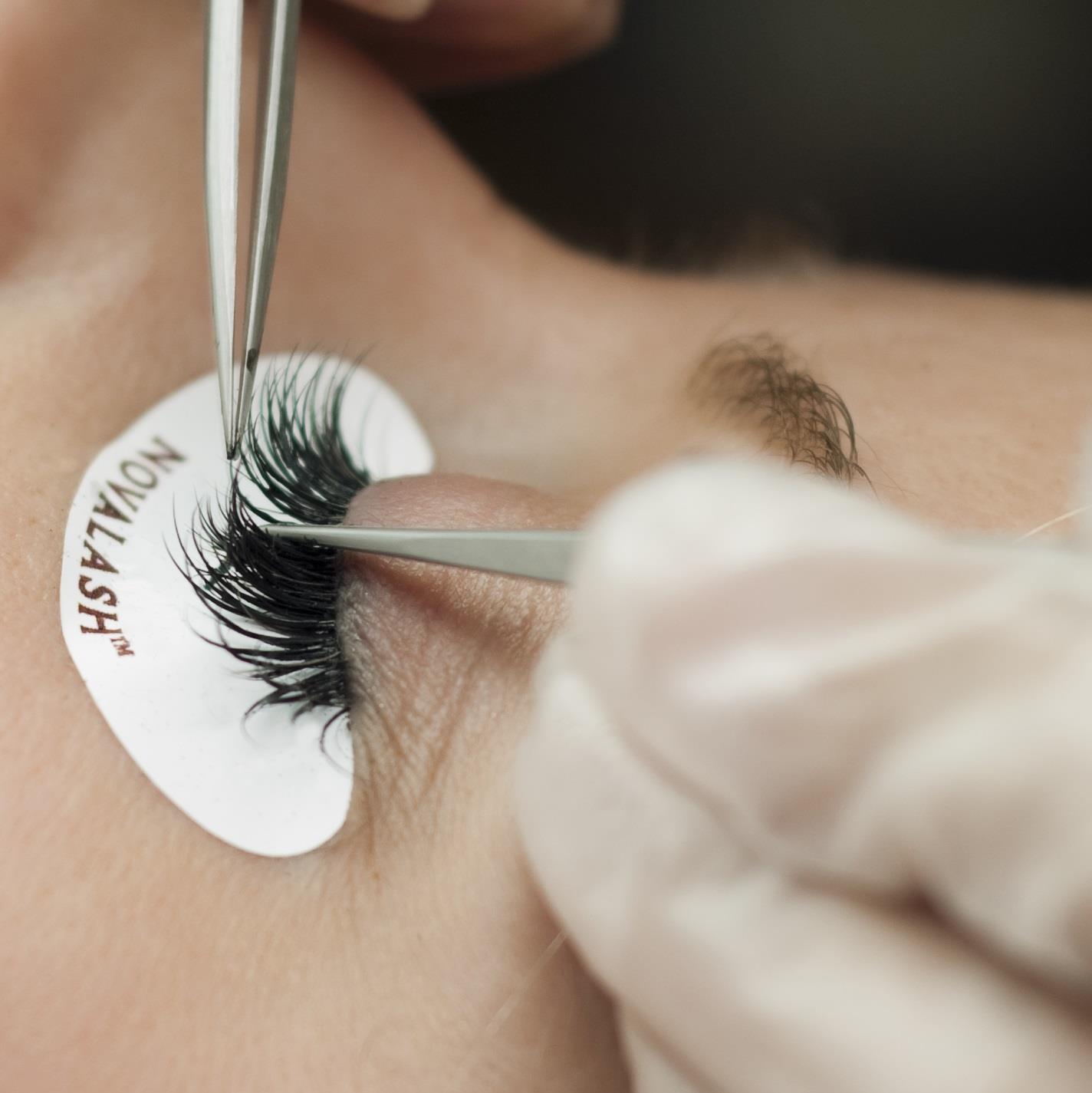 Lash artists – why you should be charging what you’re worth 