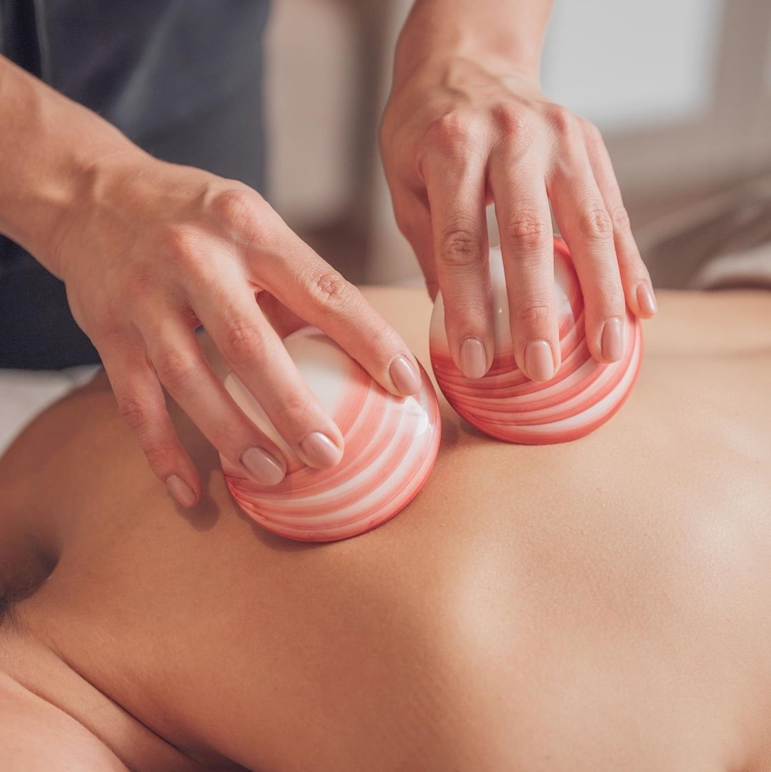 How massage can help to treat mental health issues