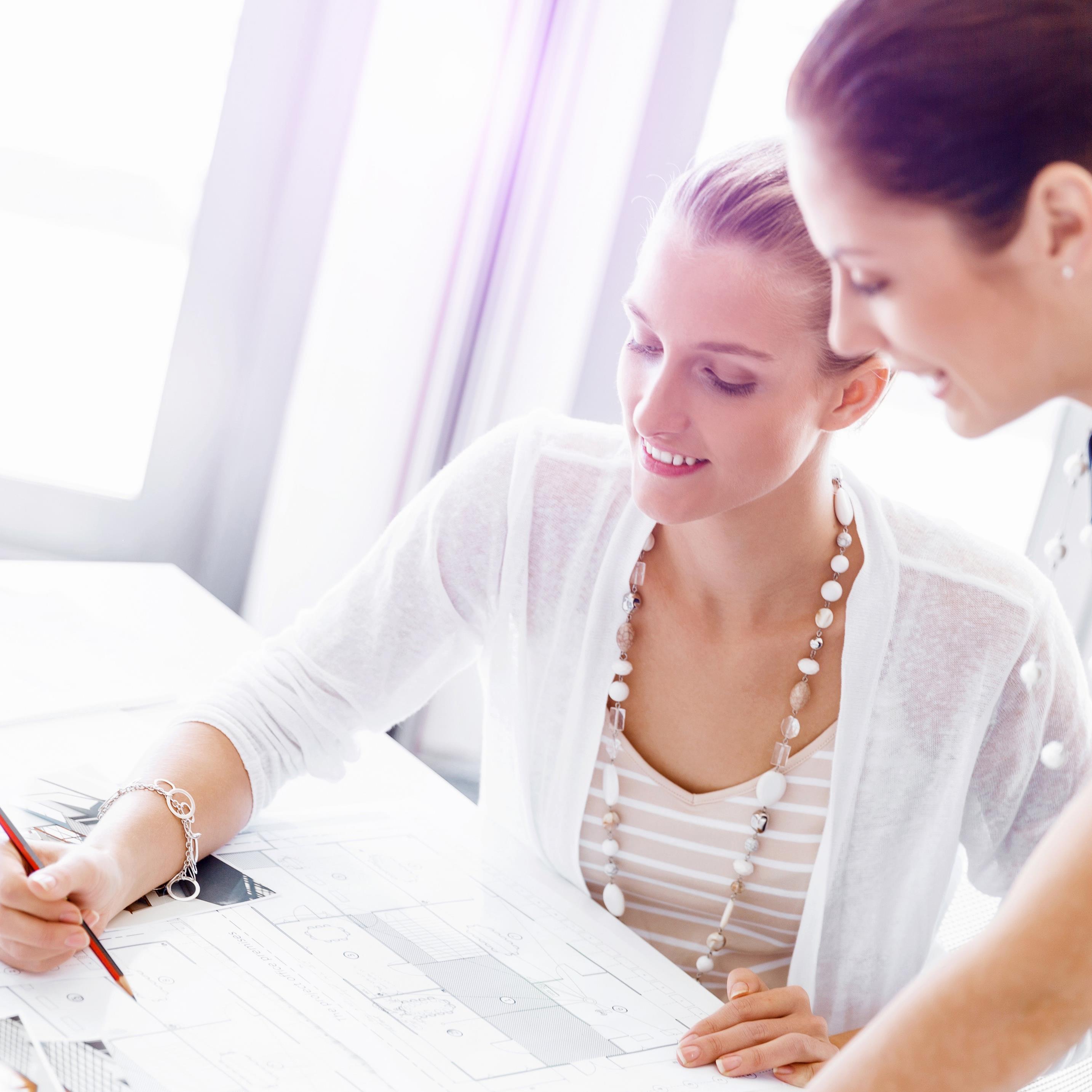 7 ways to delegate more effectively in your salon 