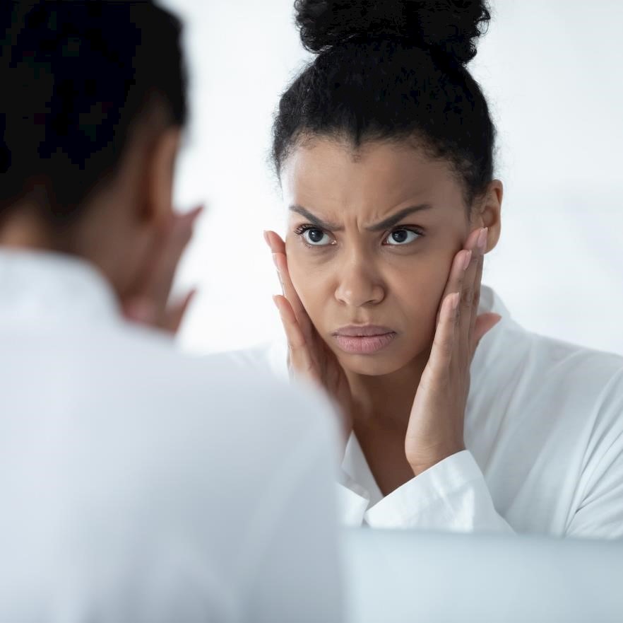 Report highlights lack of mental health support for clients with skin disease