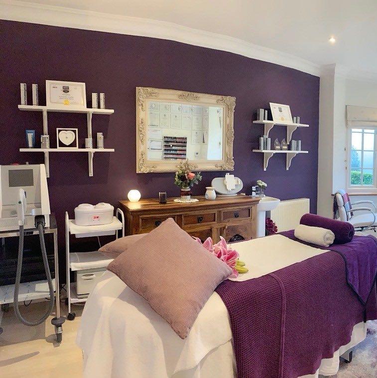 How to choose the right aesthetic equipment for your salon