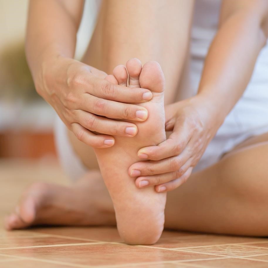 How to recognise and treat fungal nail infections