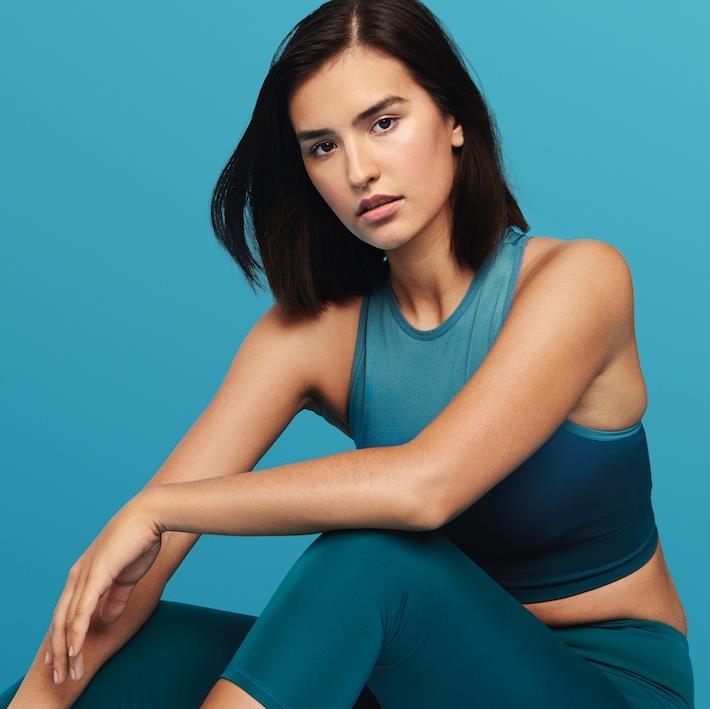 A third of UK women feel judged for tanning 