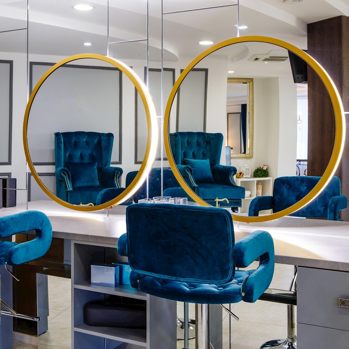 8 things you need to know about salon leases
