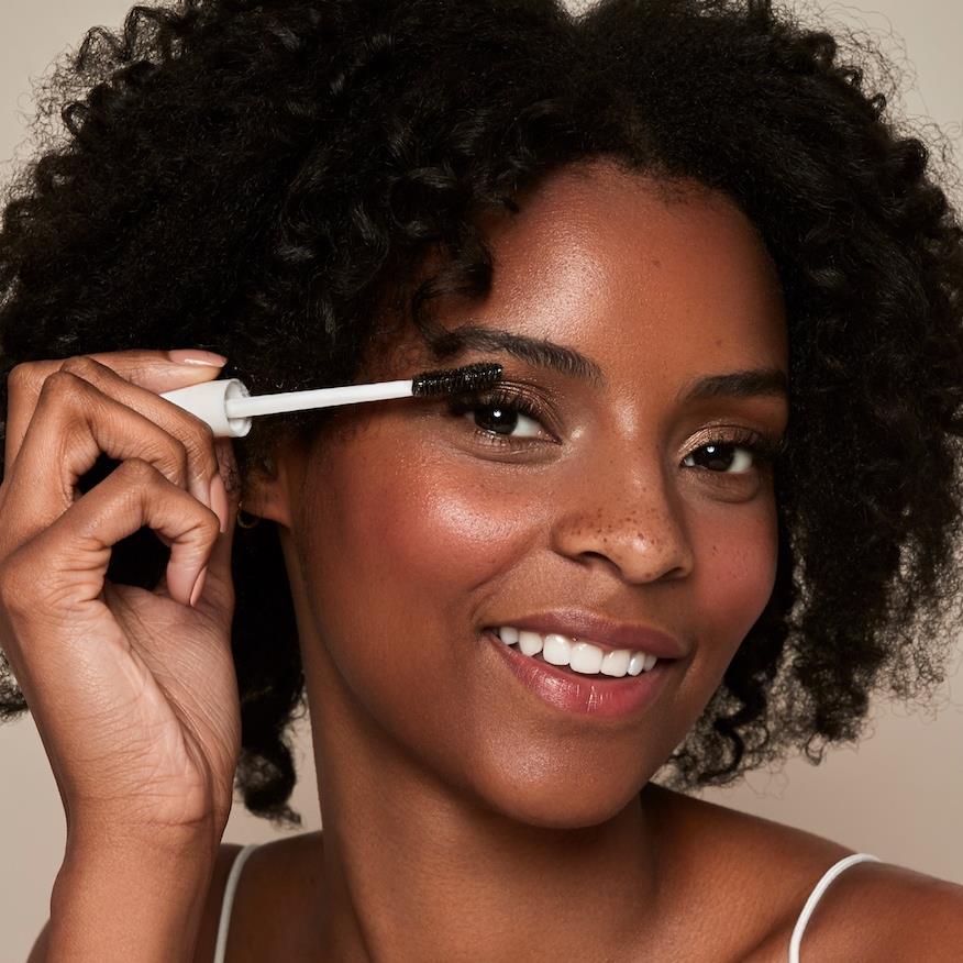 5 ways to upsell your lash and brow aftercare products