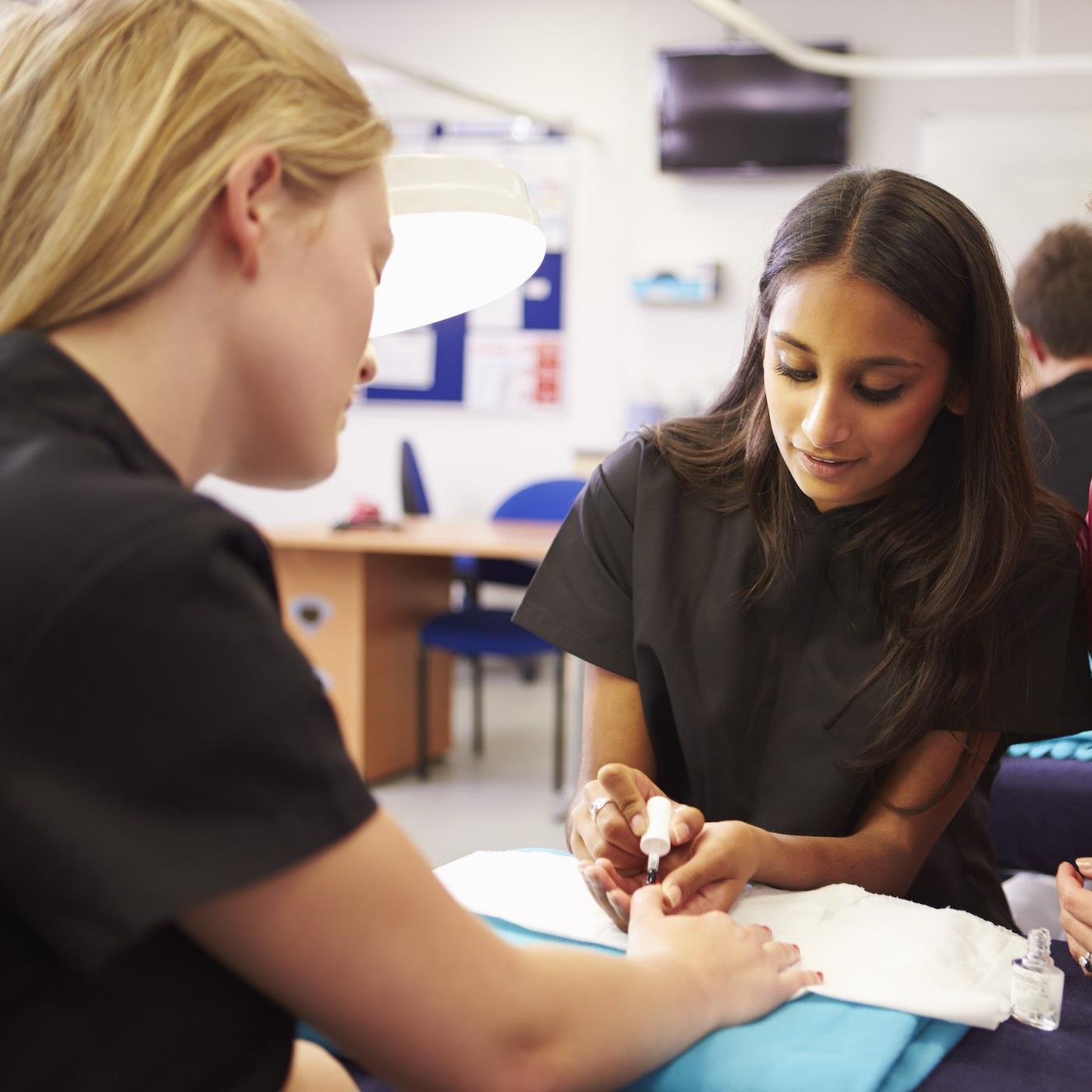 [Updated] The truth about employing a beauty apprentice: wage, costs and training