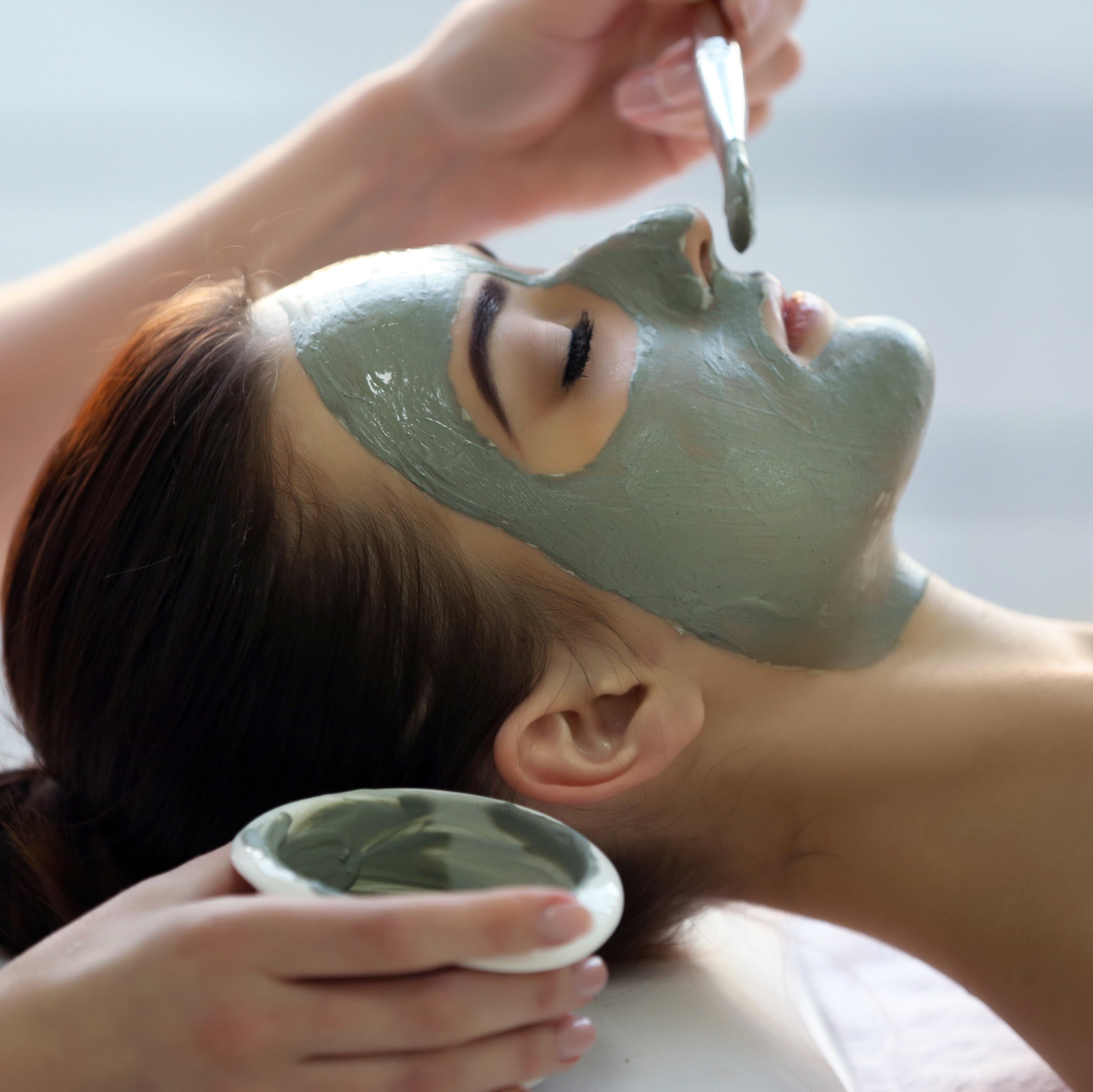 UK salons offering free facials to clients who attend smear test