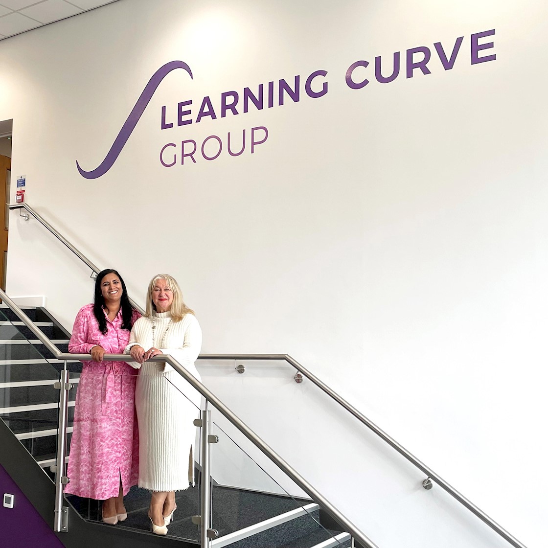 White Rose Beauty Colleges acquired by Learning Curve Group