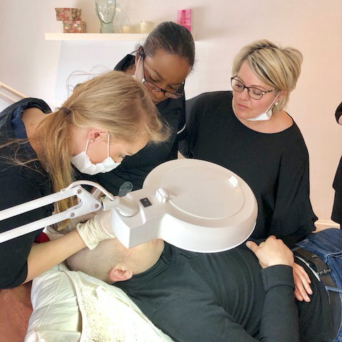 Lawnes Beauty Clinic wins PB's Accor plasma pen competition